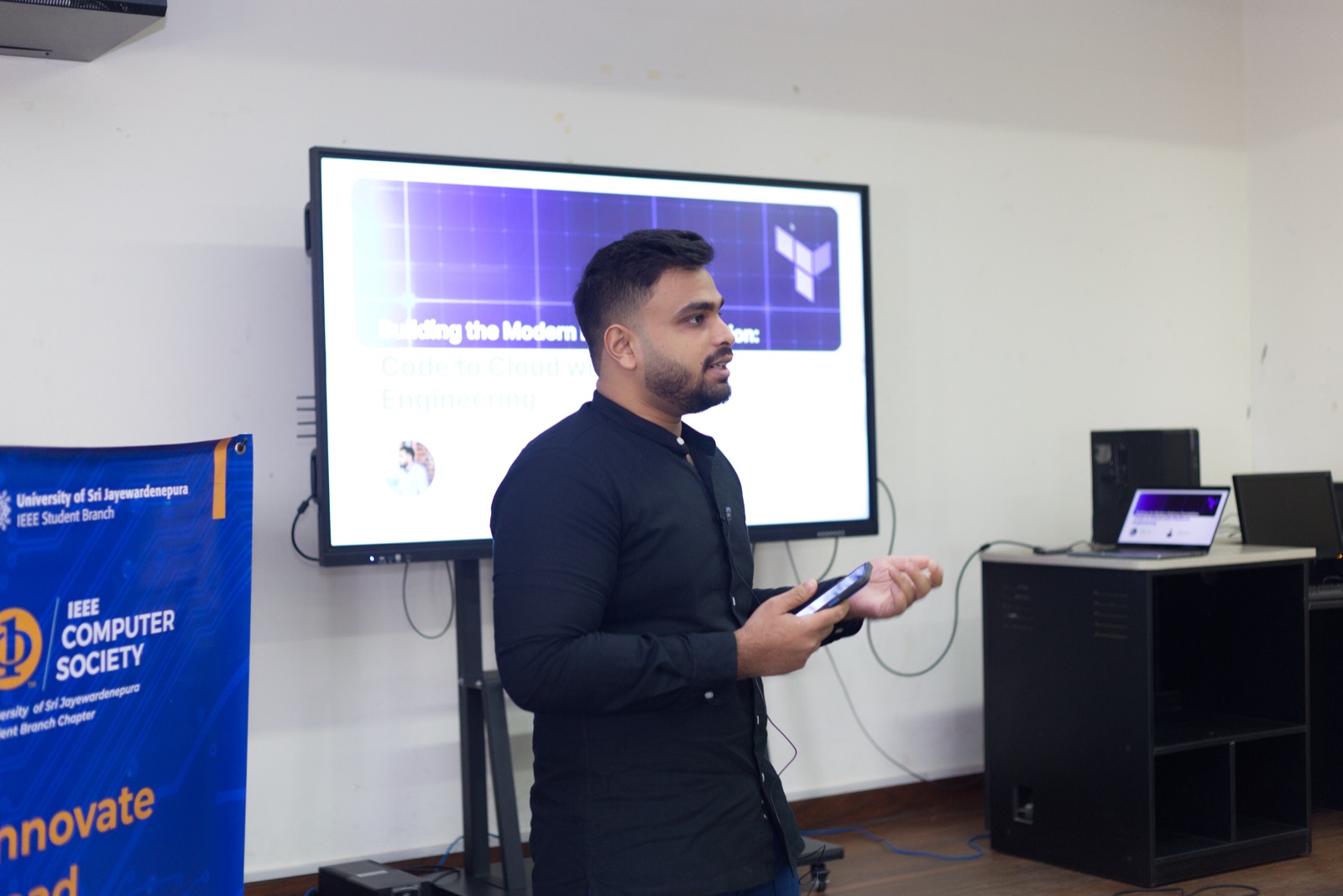 Conference Podium Session on Distributed Platforms